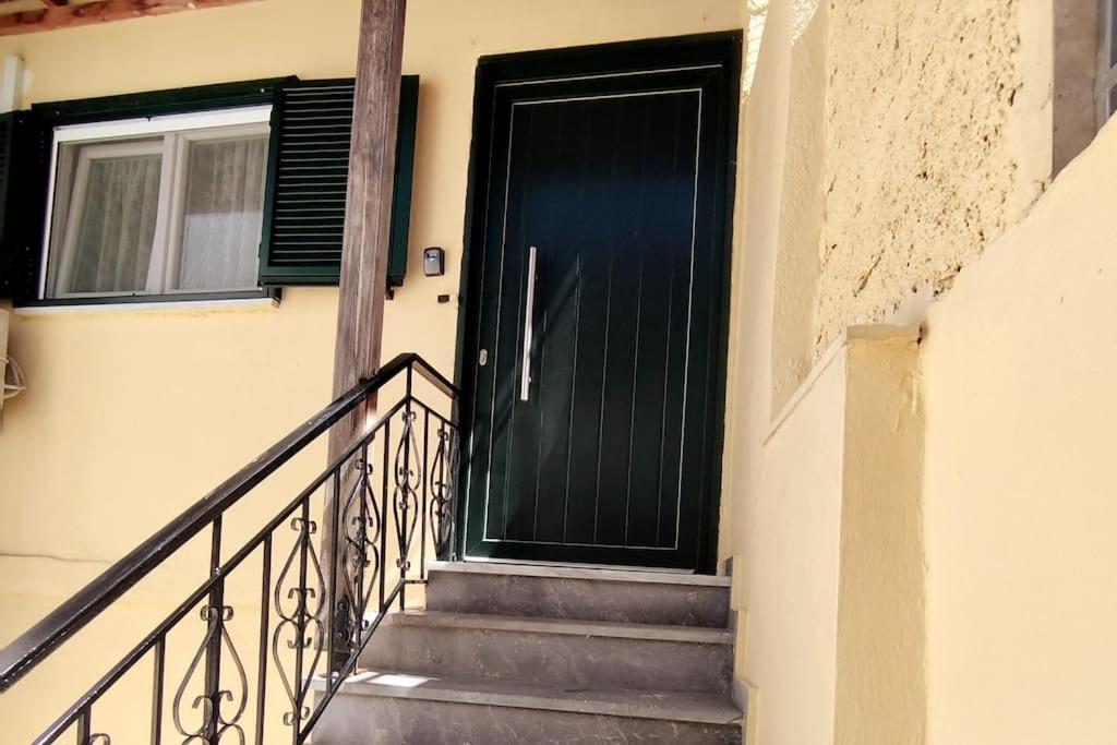 Center Of Parga-John'S House Apartment Exterior photo
